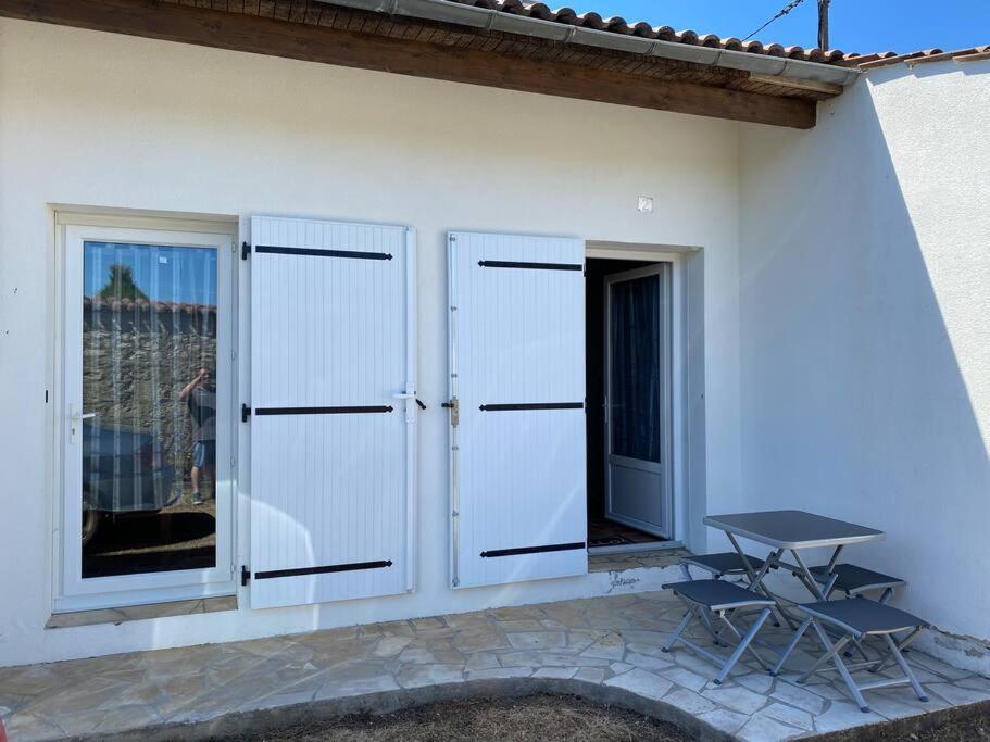 Studio Duplex Meuble Avec Place De Parking Сюржер Экстерьер фото